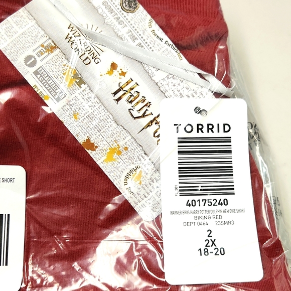 ❤️NWT VINTAGE TORRID HARRY POTTER BIKE SHORTS - HOGWARTS GRYFFINDOR - PLUS SIZE - Picture 9 of 15